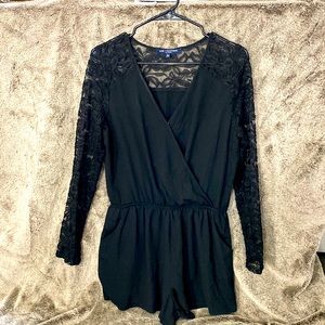 Large Black Lace Sleeve Short Romper